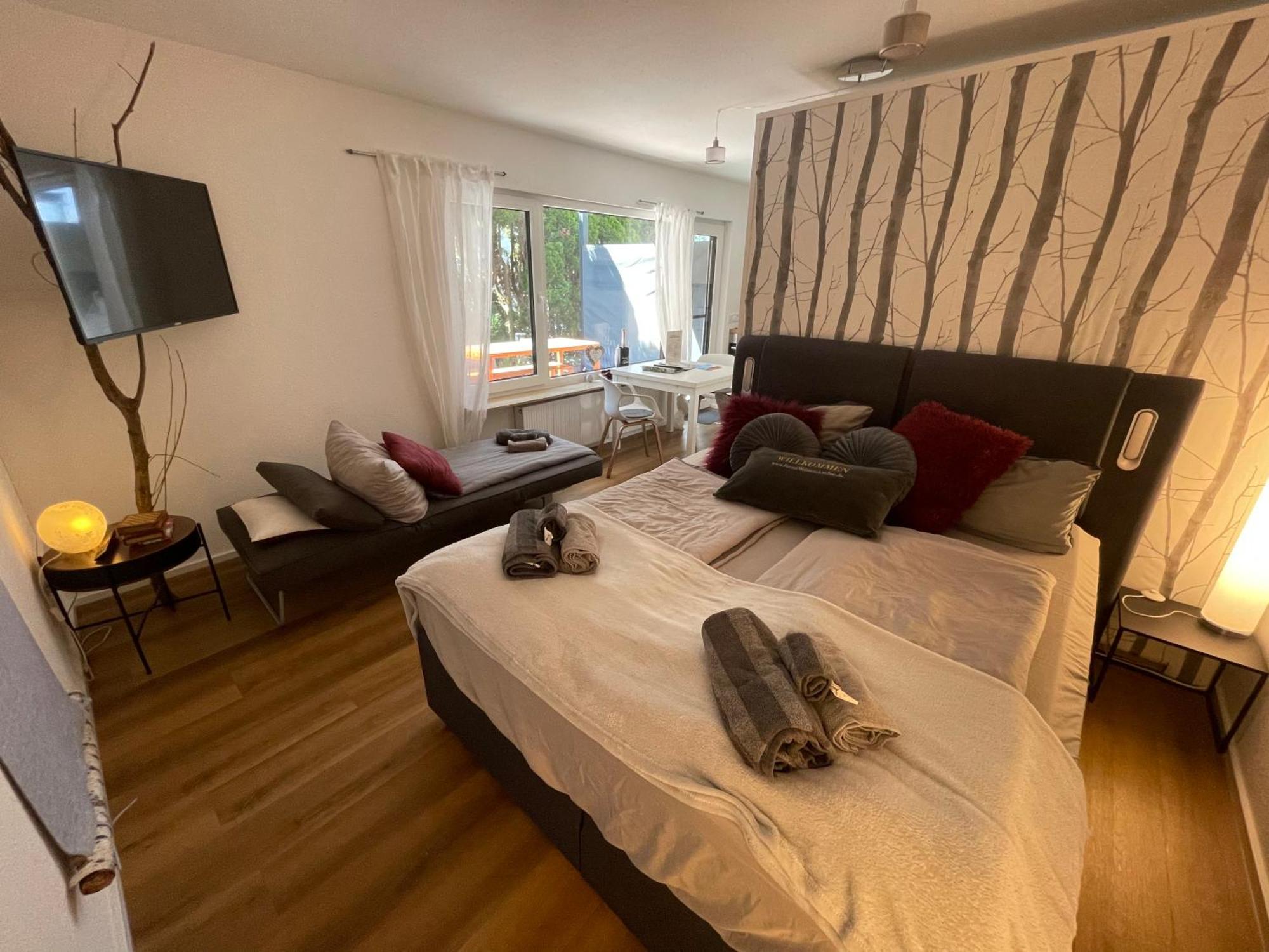 Rosmarin - Kuschelige Fewo - Romantik & Entspannung Im Whirlpool Auf Privater Terrasse, Ruhe & Hund Willkommen - By Ferienwohnenamsee - Uberlingen Eksteriør bilde